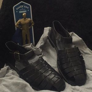 Men’s dress sandals